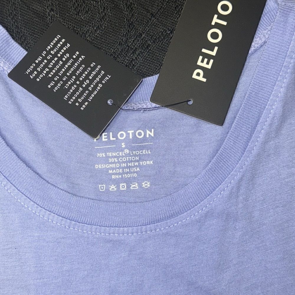 Peloton Flow Racer Tank Top In Periwinkle - Picture 7 of 8